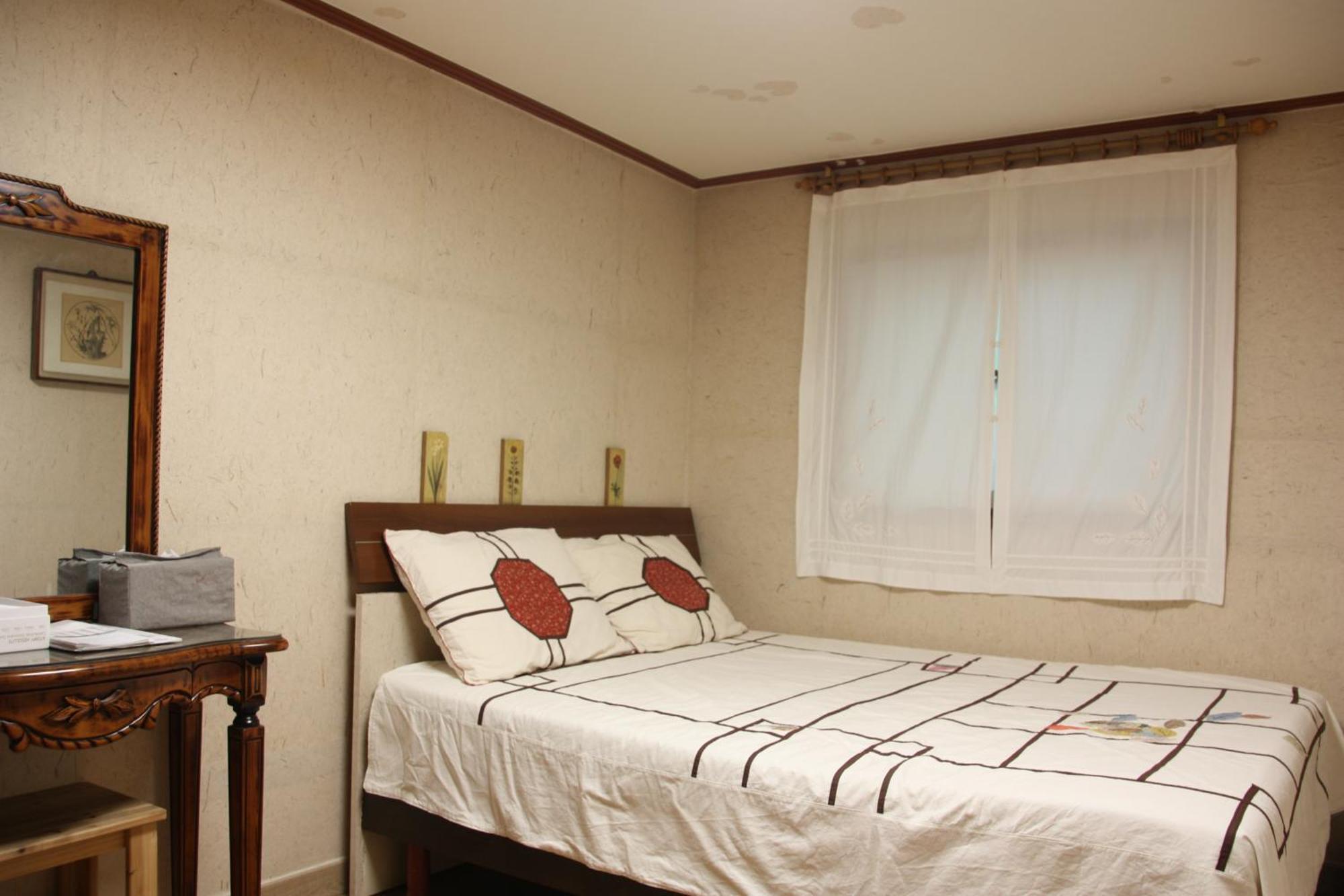 סיאול Lydia Craft Guesthouse מראה חיצוני תמונה