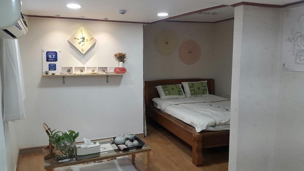 סיאול Lydia Craft Guesthouse מראה חיצוני תמונה